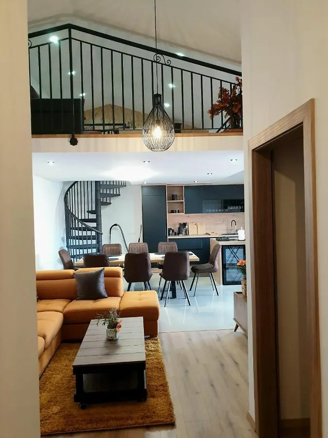 Apartment Mateo Kastela Croatia