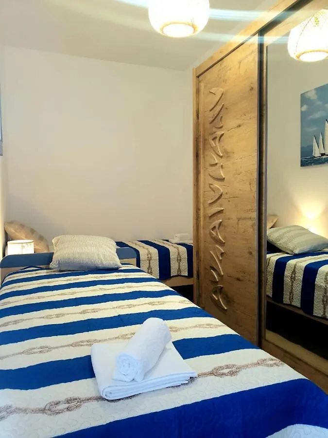 Apartment Mateo Kastela 0*,  Croatia