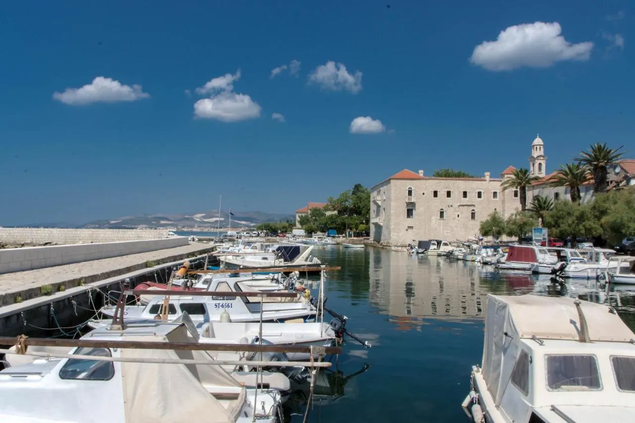Apartment Mateo Kastela